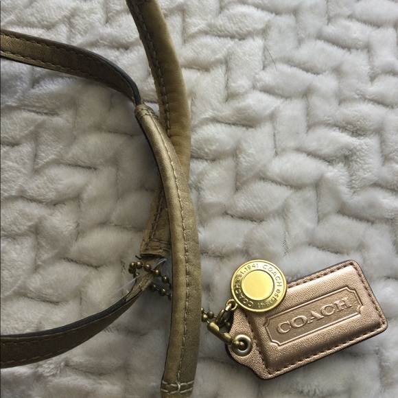 Coach purse - Picture 3 of 6